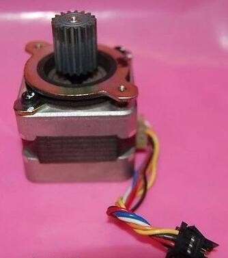 Çin FUJI FRONTIER Minilab Yedek Parça 118C889715 SANYO DENKI MOTOR 103-546-5246 Tedarikçi