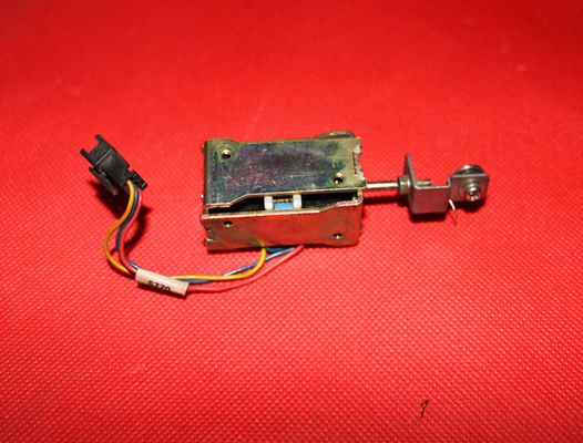 Çin Fuji Frontier 350/370/355375 Minilab Yedek Parça Solenoid Valfı 107H0041 Kullanılmış Tedarikçi