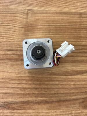 Advance Kağıt Motoru OEM W410494 W410494-01 W410494-02 Değiştirme yedek parçası Noritsu QSS3201 Dijital Fotoğraf Minilab Kağıt Taşıma Motoru ile uyumludur Tedarikçi