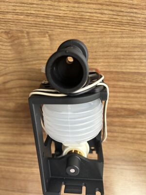 Noritsu/ Fuji / Konica/ Agfa/Kreonite Minilab Iwaki Körük Pompası KBR-3XAU1M 133C966880A 133C966880 Tedarikçi