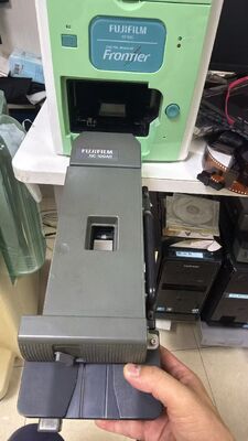 Fujifilm SP-500 Film Tarayıcısı MFC10AR slayt taşıyıcısı ile bağımsız olarak tam set, profesyonel 35mm slayt ve film şeridi dijitalleştirme tarayıcısı Tedarikçi