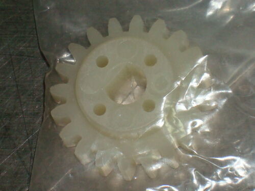 FUJI FRONTIER (2) 327G02017B Spur Gear Minilab 350/355/370/375/550/570 Minilab Yedek Parça Tedarikçi